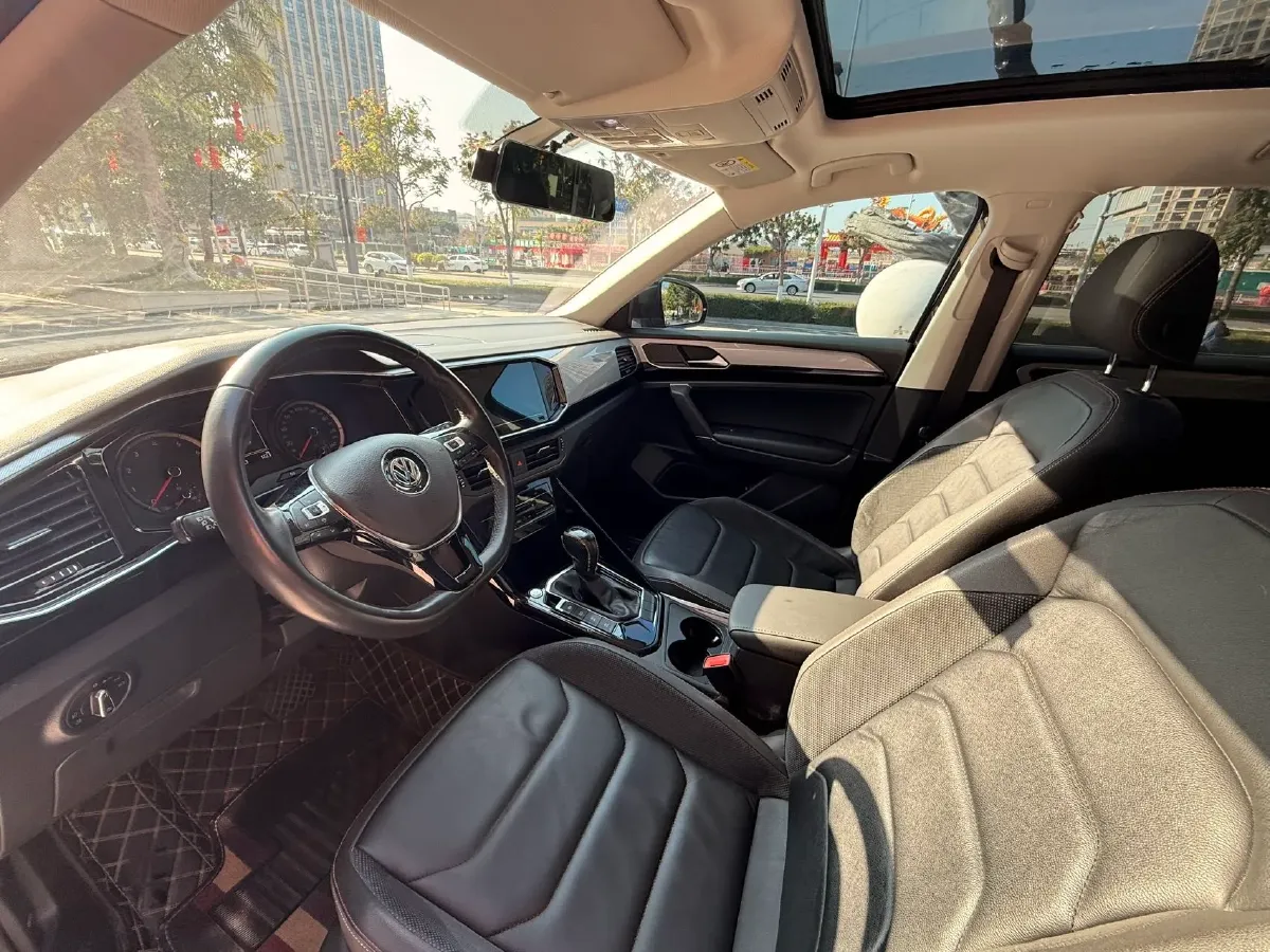 2020 Volkswagen Tayron 2.0T 186HP L4 7DCT,autocango,china used car exporter,china ev exporter,chinese used car exporter,chinese used ev exporter