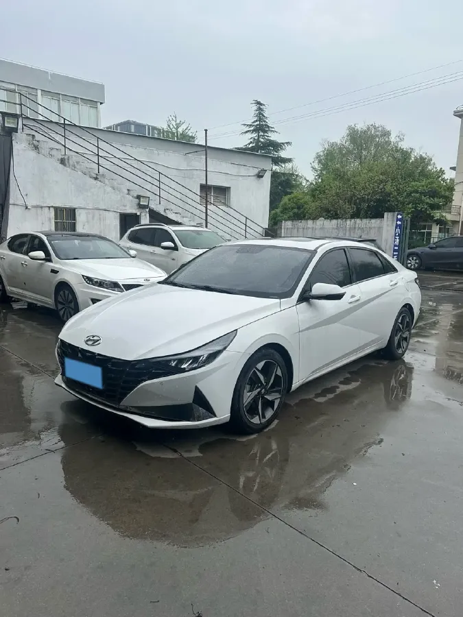 2022 Hyundai Elantra 1.5L 115HP L4 CVT,autocango,china used car exporter,china ev exporter,chinese used car exporter,chinese used ev exporter
