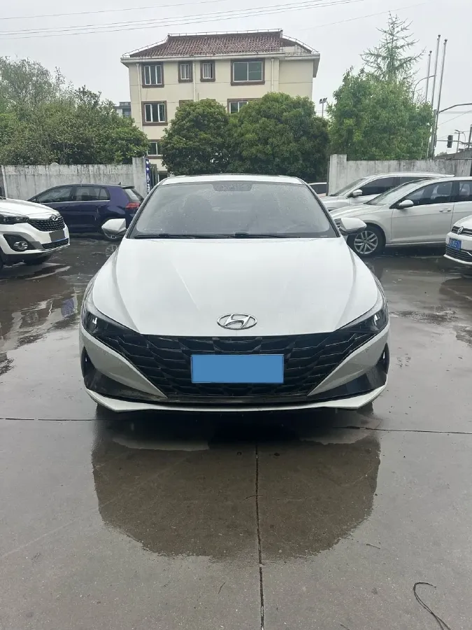 2022 Hyundai Elantra 1.5L 115HP L4 CVT,autocango,china used car exporter,china ev exporter,chinese used car exporter,chinese used ev exporter