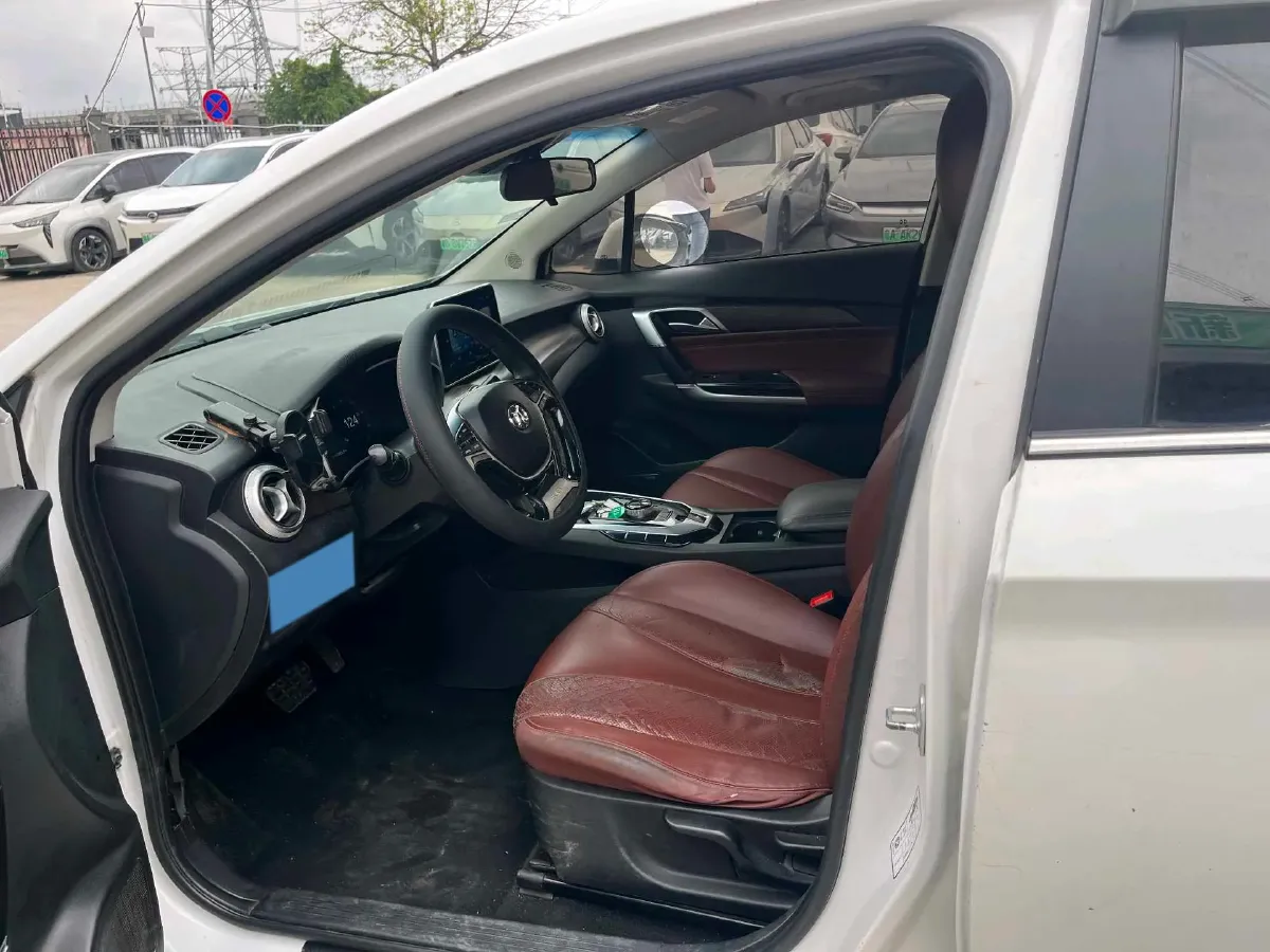 2019 BeiJing Auto EU5 BEV 50.8KWH,autocango,china used car exporter,china ev exporter,chinese used car exporter,chinese used ev exporter