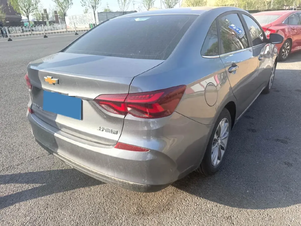 2021 Chevrolet Monza 1.5L 113HP L4 6AT,autocango,china used car exporter,china ev exporter,chinese used car exporter,chinese used ev exporter