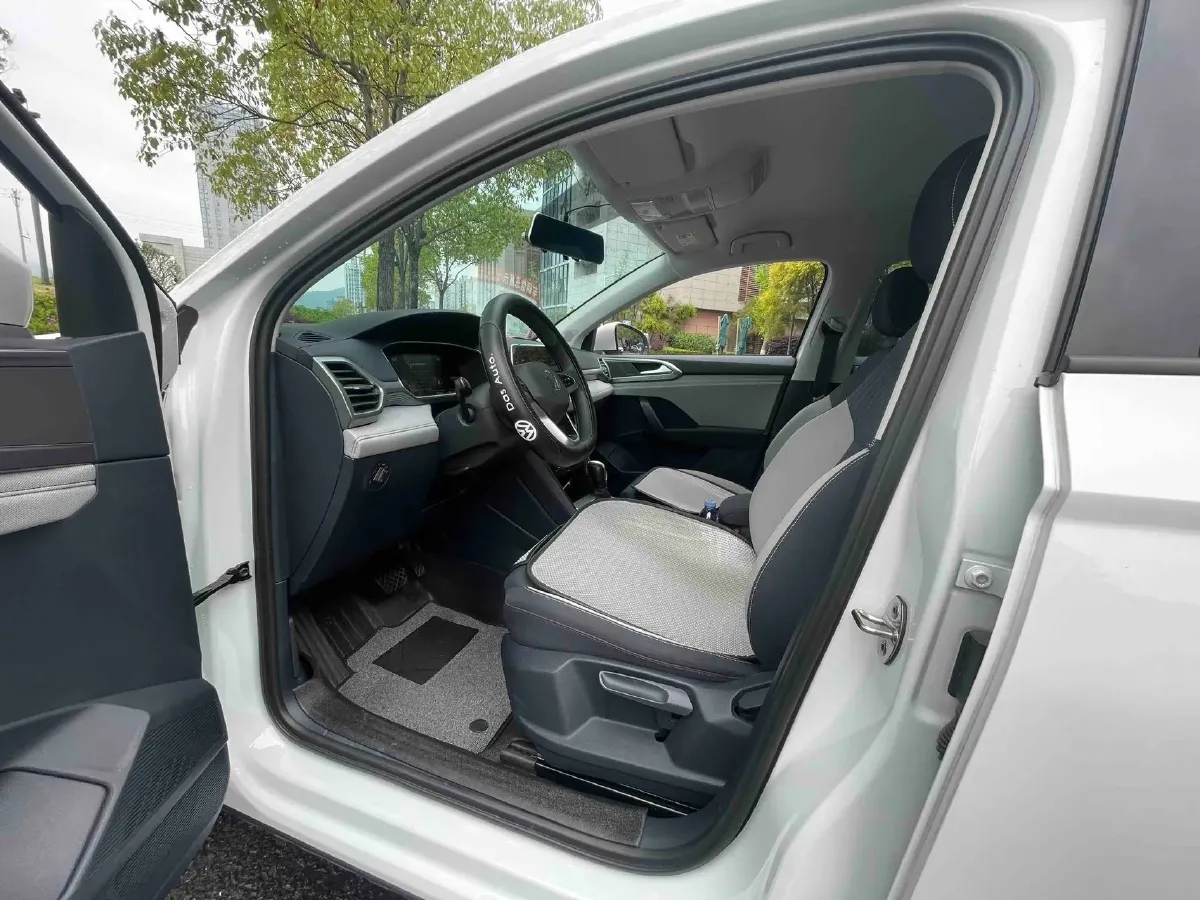 2023 Volkswagen Tharu 1.5T 160HP L4 7DCT,autocango,china used car exporter,china ev exporter,chinese used car exporter,chinese used ev exporter