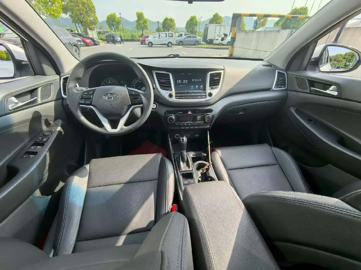 2018 Hyundai Tucson 1.6T 177HP L4 7DCT,autocango,china used car exporter,china ev exporter,chinese used car exporter,chinese used ev exporter