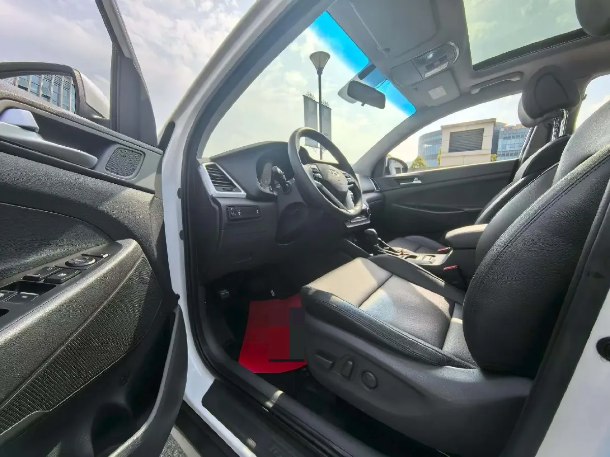 2018 Hyundai Tucson 1.6T 177HP L4 7DCT,autocango,china used car exporter,china ev exporter,chinese used car exporter,chinese used ev exporter