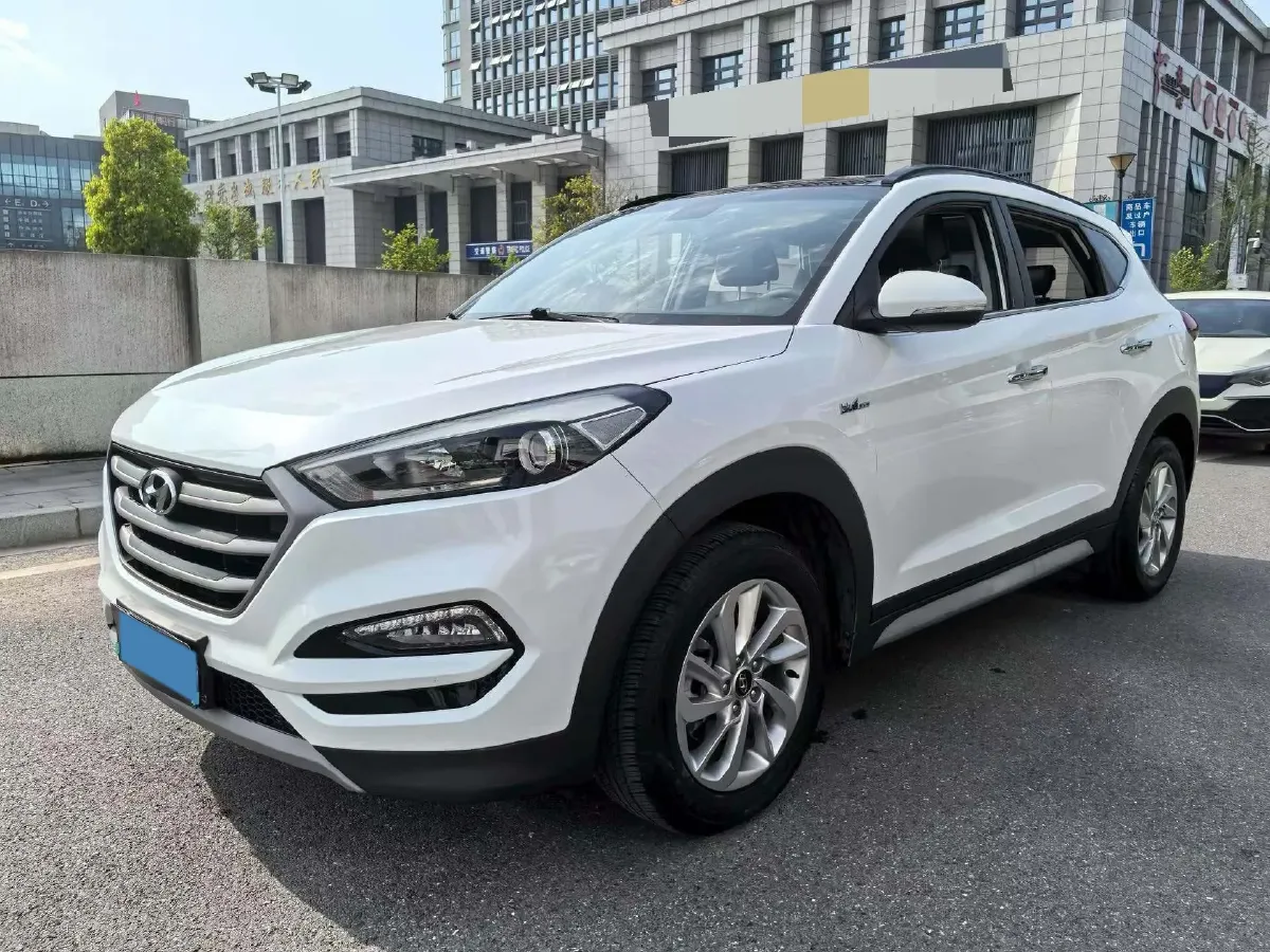 2018 Hyundai Tucson 1.6T 177HP L4 7DCT,autocango,china used car exporter,china ev exporter,chinese used car exporter,chinese used ev exporter