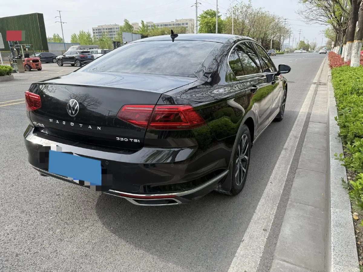 2020 Volkswagen Magotan 2.0T 186HP L4 7DCT,autocango,china used car exporter,china ev exporter,chinese used car exporter,chinese used ev exporter