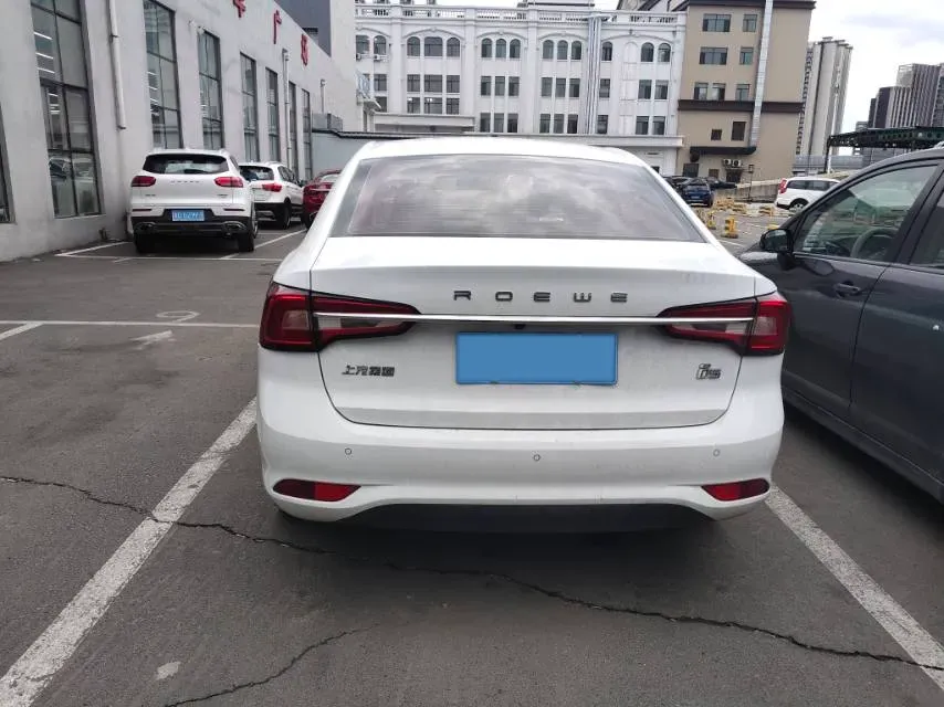 2019 Roewe i5 1.5L 120HP L4 CVT,autocango,china used car exporter,china ev exporter,chinese used car exporter,chinese used ev exporter