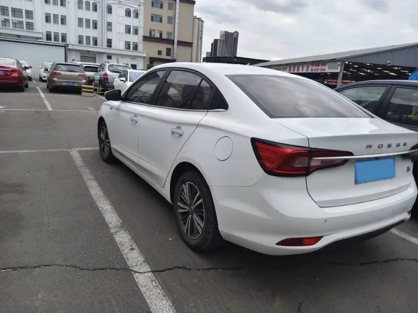 2019 Roewe i5 1.5L 120HP L4 CVT,autocango,china used car exporter,china ev exporter,chinese used car exporter,chinese used ev exporter
