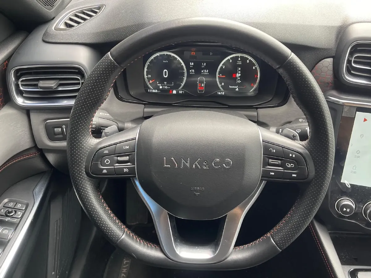 2020 LYNK&CO 03 1.5T 180HP L3 7DCT,autocango,china used car exporter,china ev exporter,chinese used car exporter,chinese used ev exporter