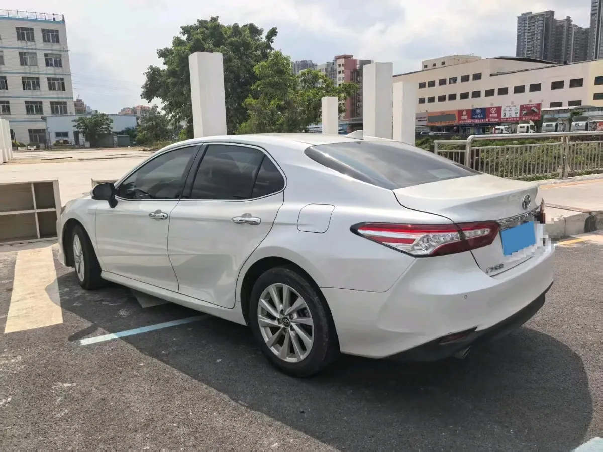 2021 Toyota Camry 2.0L 178HP L4 CVT,autocango,china used car exporter,china ev exporter,chinese used car exporter,chinese used ev exporter