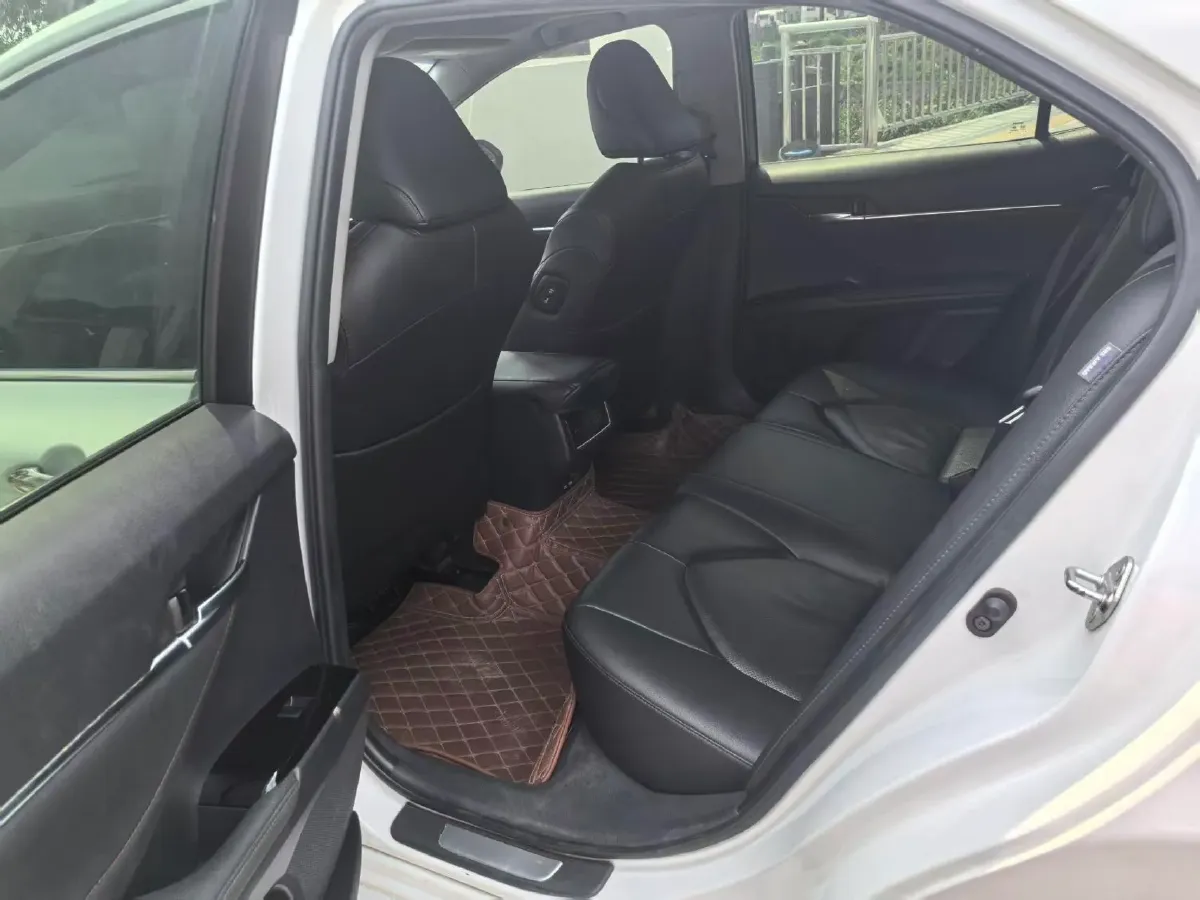 2021 Toyota Camry 2.0L 178HP L4 CVT,autocango,china used car exporter,china ev exporter,chinese used car exporter,chinese used ev exporter