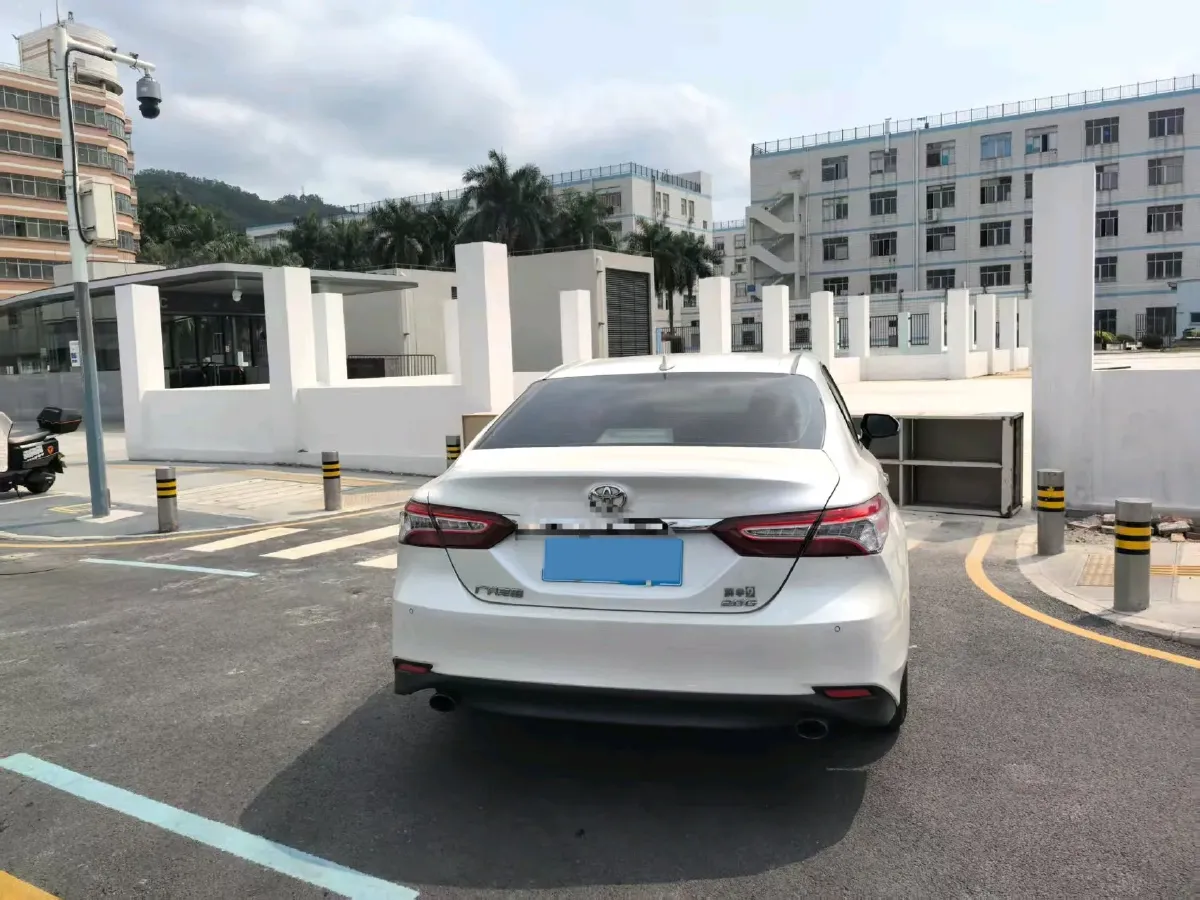 2021 Toyota Camry 2.0L 178HP L4 CVT,autocango,china used car exporter,china ev exporter,chinese used car exporter,chinese used ev exporter