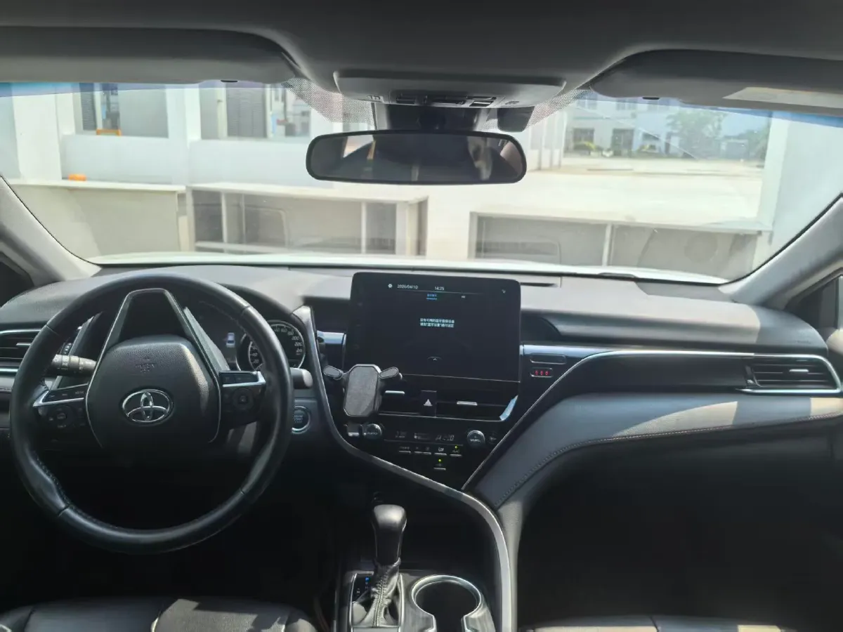 2021 Toyota Camry 2.0L 178HP L4 CVT,autocango,china used car exporter,china ev exporter,chinese used car exporter,chinese used ev exporter