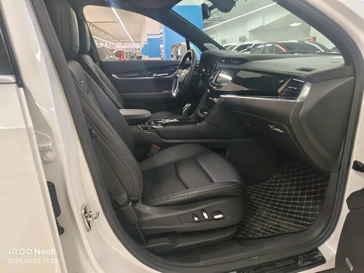 2021 Cadillac XT6 2.0T 237HP L4 9AT,autocango,china used car exporter,china ev exporter,chinese used car exporter,chinese used ev exporter