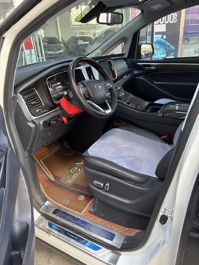 2021 GAC Trumpchi M8 2.0T 252HP L4 8AT,autocango,china used car exporter,china ev exporter,chinese used car exporter,chinese used ev exporter