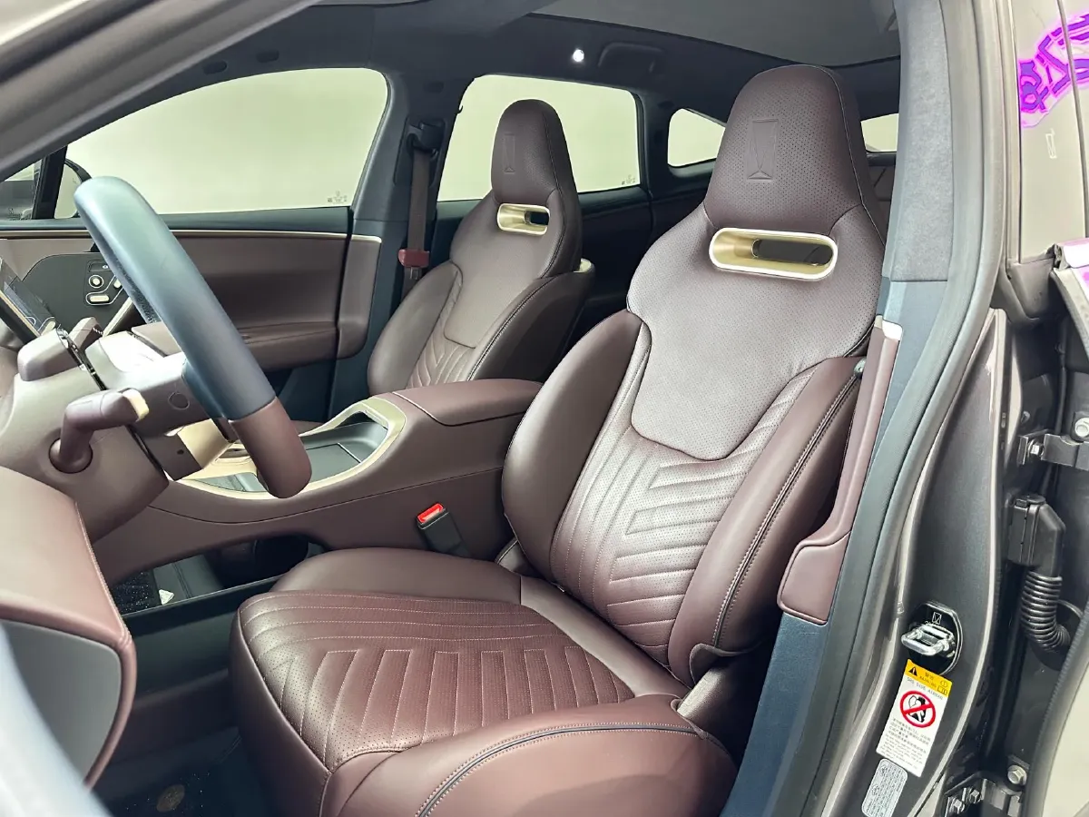 2023 Avatr 11 BEV 90KWH,autocango,china used car exporter,china ev exporter,chinese used car exporter,chinese used ev exporter