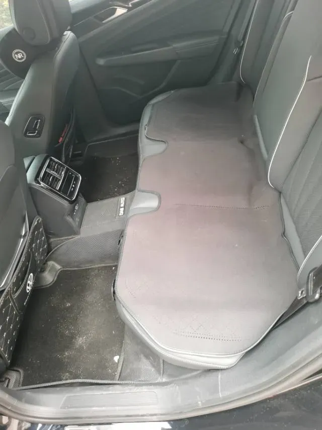 2024 Volkswagen Passat 2.0T 220HP L4 7DCT,autocango,china used car exporter,china ev exporter,chinese used car exporter,chinese used ev exporter