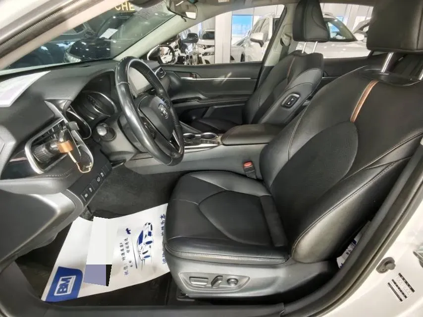 2023 Toyota Camry 2.5L 178HP L4 E-CVT Hybrid,autocango,china used car exporter,china ev exporter,chinese used car exporter,chinese used ev exporter