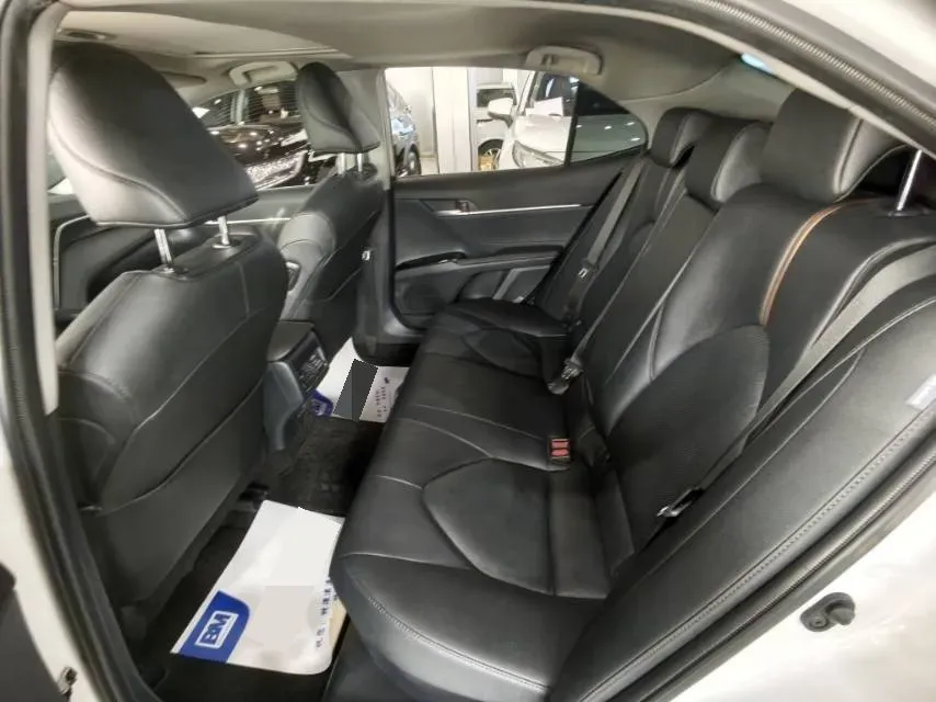 2023 Toyota Camry 2.5L 178HP L4 E-CVT Hybrid,autocango,china used car exporter,china ev exporter,chinese used car exporter,chinese used ev exporter