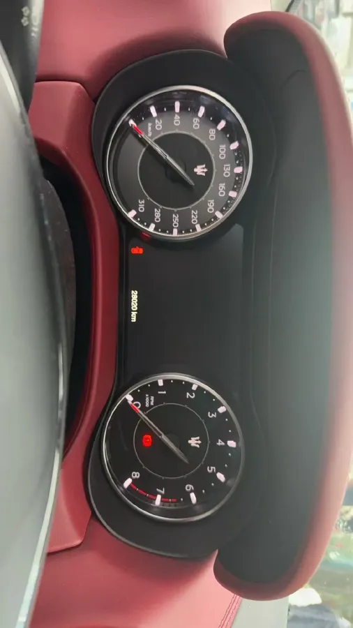 2022 Audi Q7 2.0T 245HP L4 8AT,autocango,china used car exporter,china ev exporter,chinese used car exporter,chinese used ev exporter