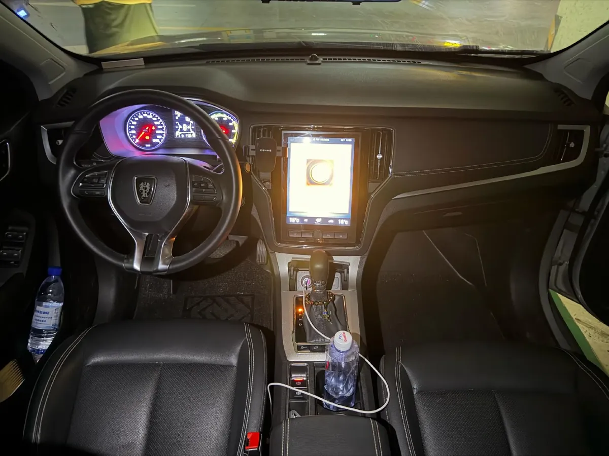 2019 Roewe RX5 1.5T 162HP L4 2AT PHEV 12KWH,autocango,china used car exporter,china ev exporter,chinese used car exporter,chinese used ev exporter