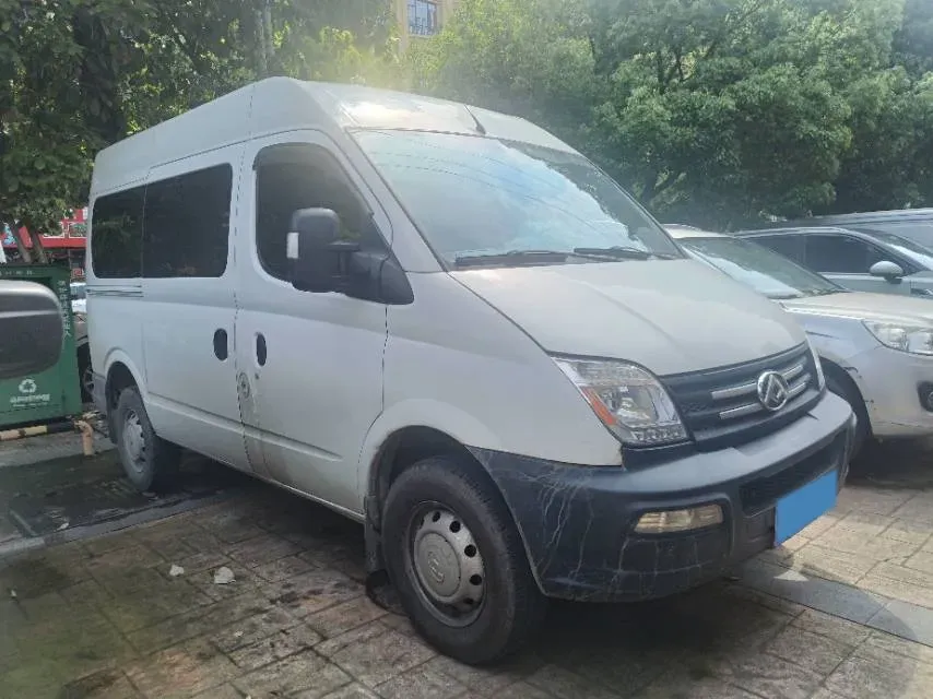2020 MAXUS XinTu V80 2.5T 136HP L4 6MT,autocango,china used car exporter,china ev exporter,chinese used car exporter,chinese used ev exporter