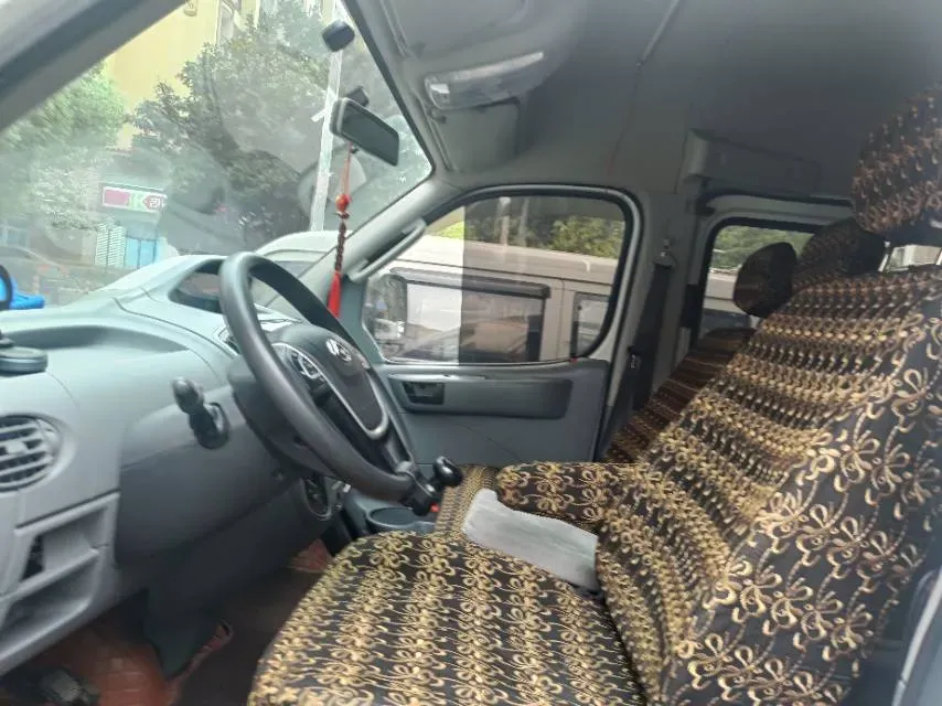 2020 MAXUS XinTu V80 2.5T 136HP L4 6MT,autocango,china used car exporter,china ev exporter,chinese used car exporter,chinese used ev exporter