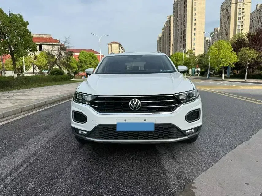 2020 Volkswagen T-Roc 1.4T 150HP L4 7DCT,autocango,china used car exporter,china ev exporter,chinese used car exporter,chinese used ev exporter