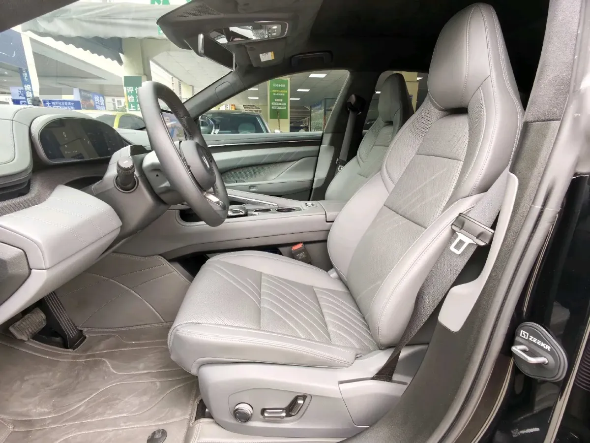 2024 Zeekr 001 BEV 100KWH,autocango,china used car exporter,china ev exporter,chinese used car exporter,chinese used ev exporter