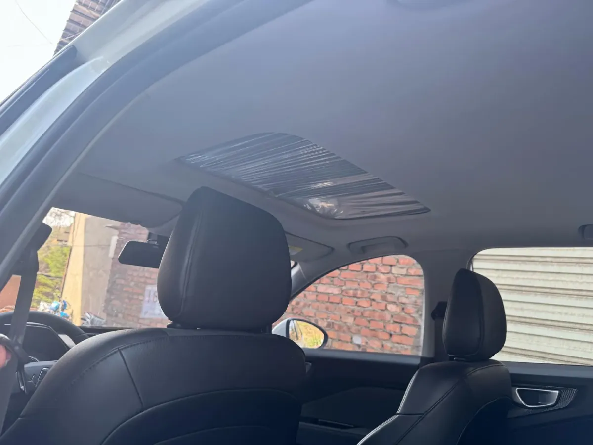 2022 WuLing XingChi 1.5L 99HP L4 6MT,autocango,china used car exporter,china ev exporter,chinese used car exporter,chinese used ev exporter