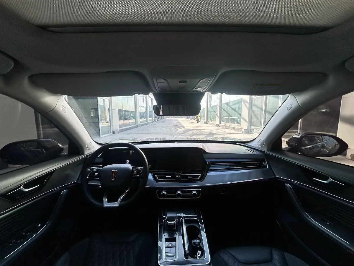 2023 HongQi HS5 2.0T 252HP L4 8AT,autocango,china used car exporter,china ev exporter,chinese used car exporter,chinese used ev exporter