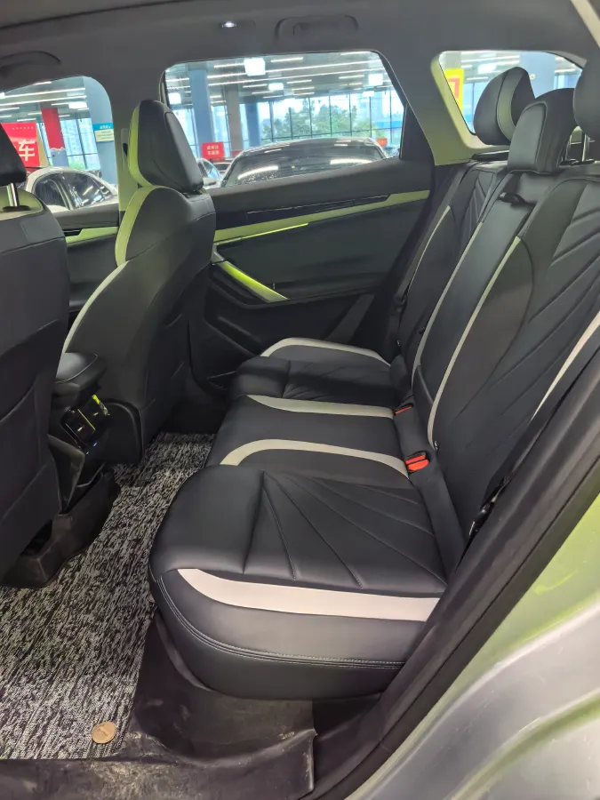 2023 Geely StarRay 1.5T 181HP L4 7DCT,autocango,china used car exporter,china ev exporter,chinese used car exporter,chinese used ev exporter