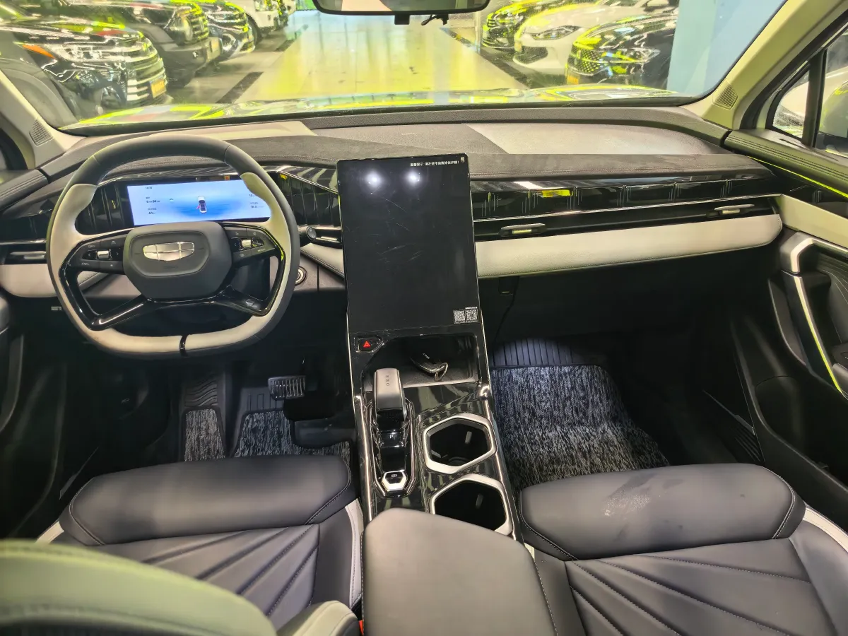 2023 Geely StarRay 1.5T 181HP L4 7DCT,autocango,china used car exporter,china ev exporter,chinese used car exporter,chinese used ev exporter