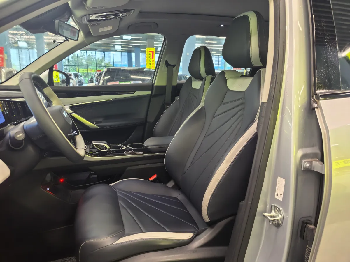 2023 Geely StarRay 1.5T 181HP L4 7DCT,autocango,china used car exporter,china ev exporter,chinese used car exporter,chinese used ev exporter