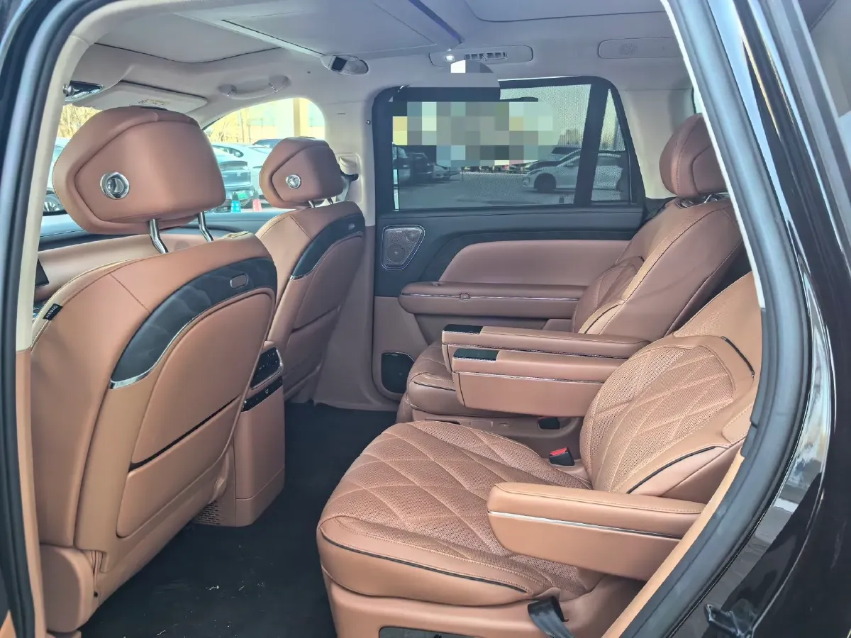 2026 Voyah 9L 1.5T 150HP L4 PHEV,autocango,china used car exporter,china ev exporter,chinese used car exporter,chinese used ev exporter