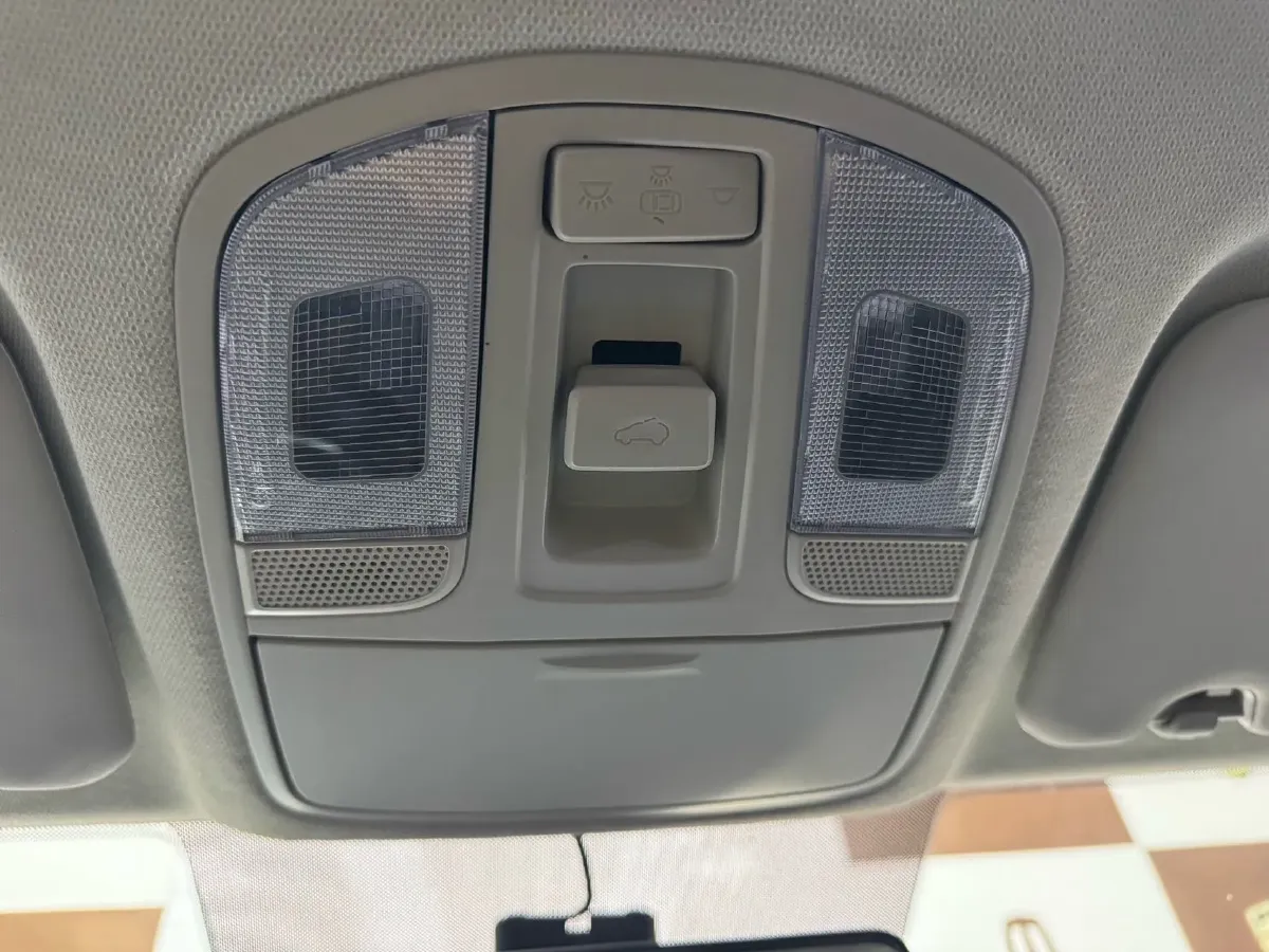 2021 Hyundai ix35 1.4T 140HP L4 7DCT,autocango,china used car exporter,china ev exporter,chinese used car exporter,chinese used ev exporter