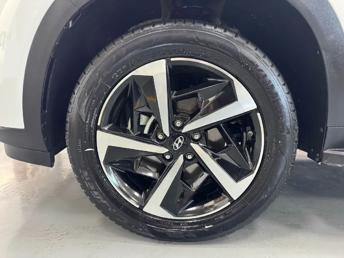 2021 Hyundai ix35 1.4T 140HP L4 7DCT,autocango,china used car exporter,china ev exporter,chinese used car exporter,chinese used ev exporter