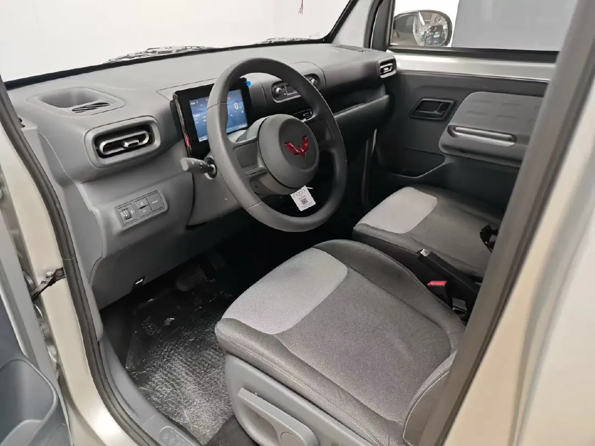 2025 WuLing ZhiGuang BEV,autocango,china used car exporter,china ev exporter,chinese used car exporter,chinese used ev exporter