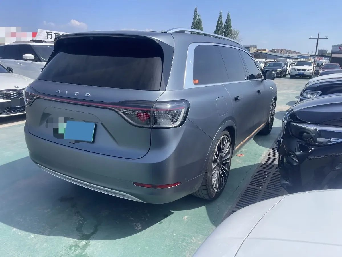 2024 AITO AITO M9 1.5T 152HP L4 REEV 42KWH,autocango,china used car exporter,china ev exporter,chinese used car exporter,chinese used ev exporter