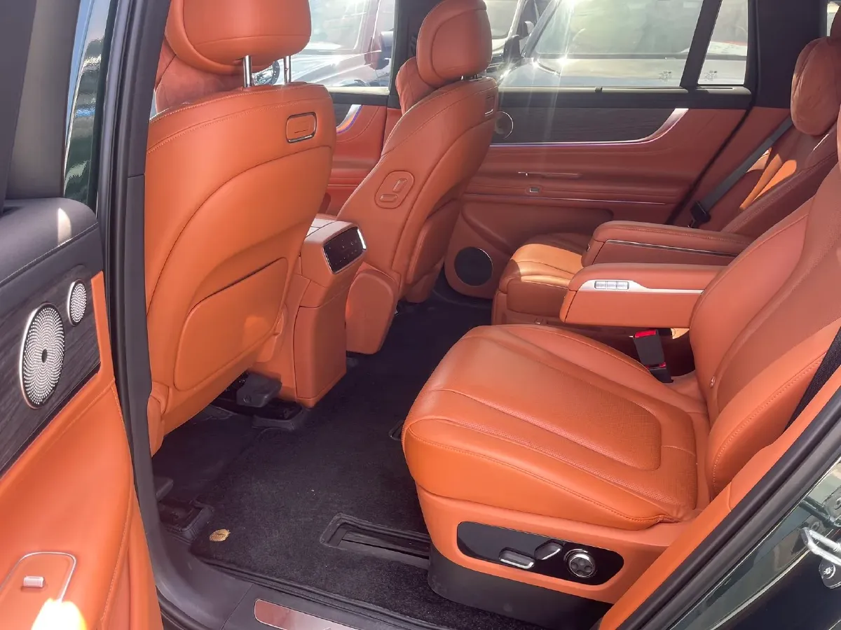 2024 AITO AITO M9 1.5T 152HP L4 REEV 42KWH,autocango,china used car exporter,china ev exporter,chinese used car exporter,chinese used ev exporter