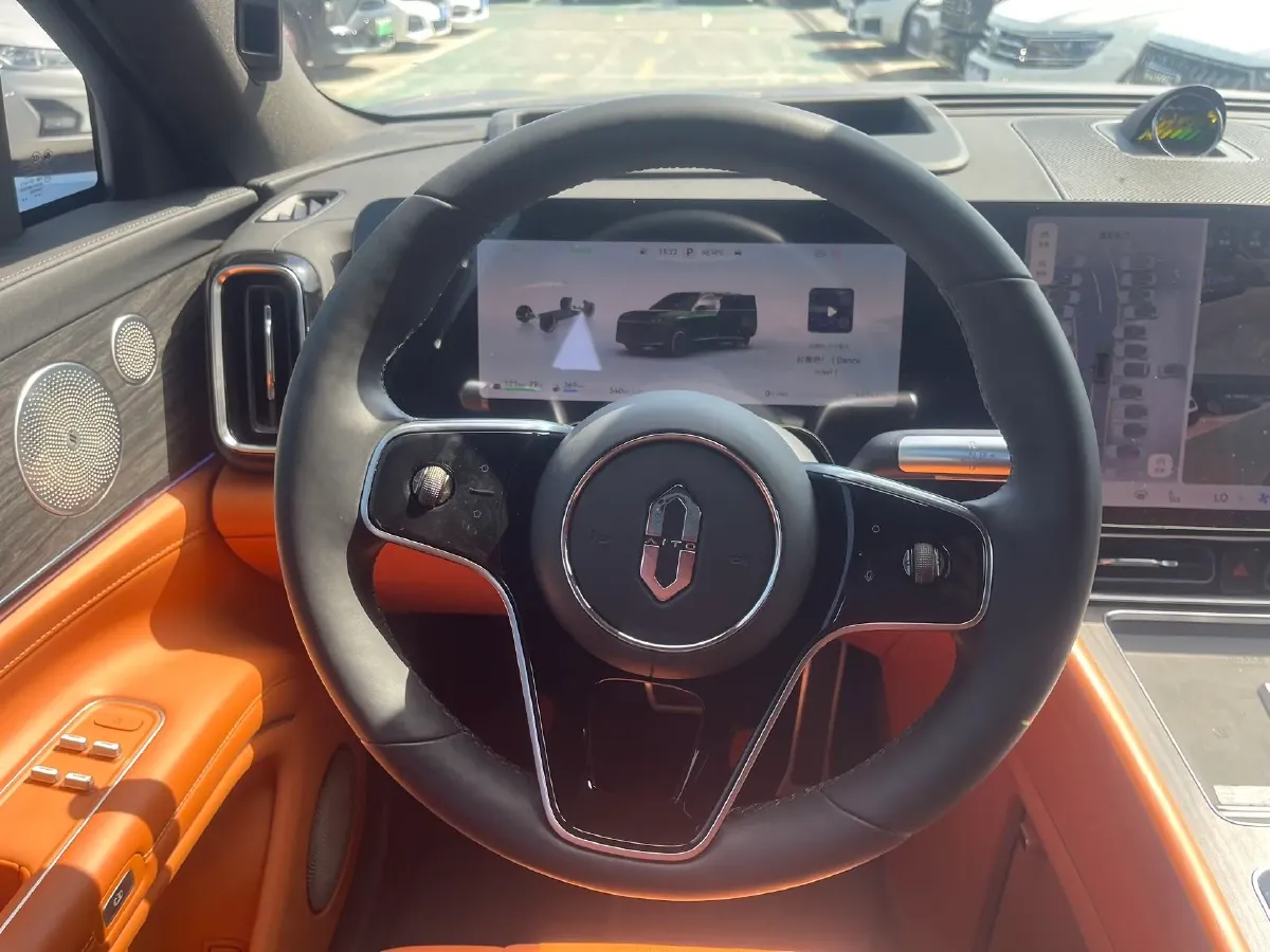 2024 AITO AITO M9 1.5T 152HP L4 REEV 42KWH,autocango,china used car exporter,china ev exporter,chinese used car exporter,chinese used ev exporter