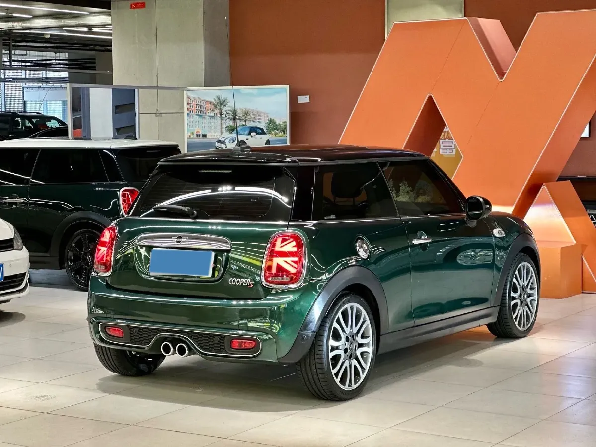 2018 MINI MINI 2.0T 192HP L4 7DCT,autocango,china used car exporter,china ev exporter,chinese used car exporter,chinese used ev exporter