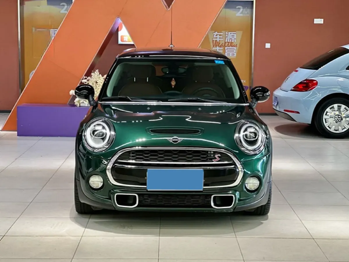 2018 MINI MINI 2.0T 192HP L4 7DCT,autocango,china used car exporter,china ev exporter,chinese used car exporter,chinese used ev exporter