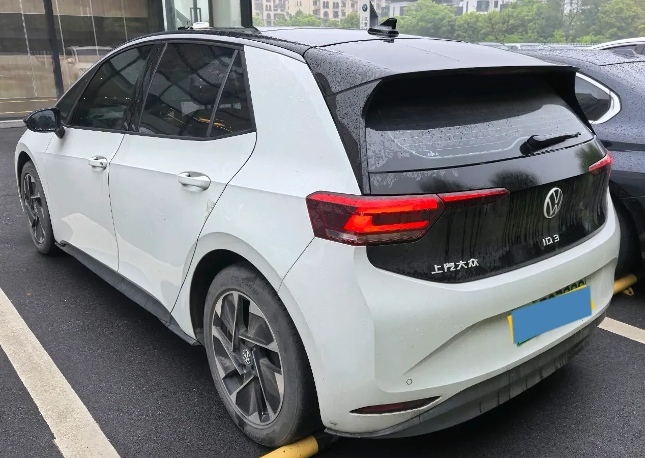 2024 Volkswagen ID.3 BEV 52.8KWH,autocango,china used car exporter,china ev exporter,chinese used car exporter,chinese used ev exporter