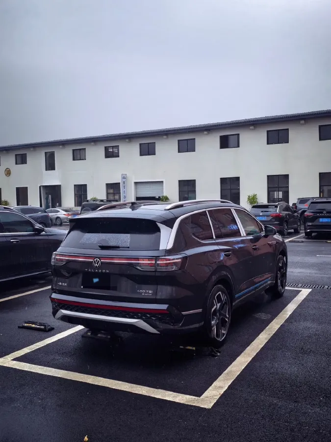 2026 Volkswagen Talagon 2.0T 272HP L4 7DCT,autocango,china used car exporter,china ev exporter,chinese used car exporter,chinese used ev exporter