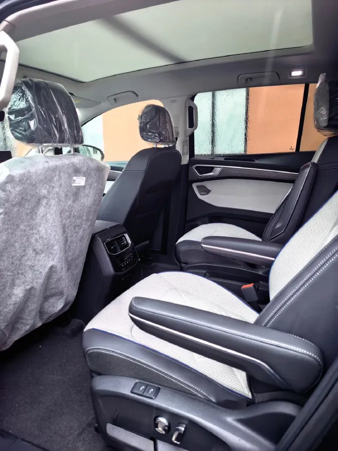 2026 Volkswagen Talagon 2.0T 272HP L4 7DCT,autocango,china used car exporter,china ev exporter,chinese used car exporter,chinese used ev exporter