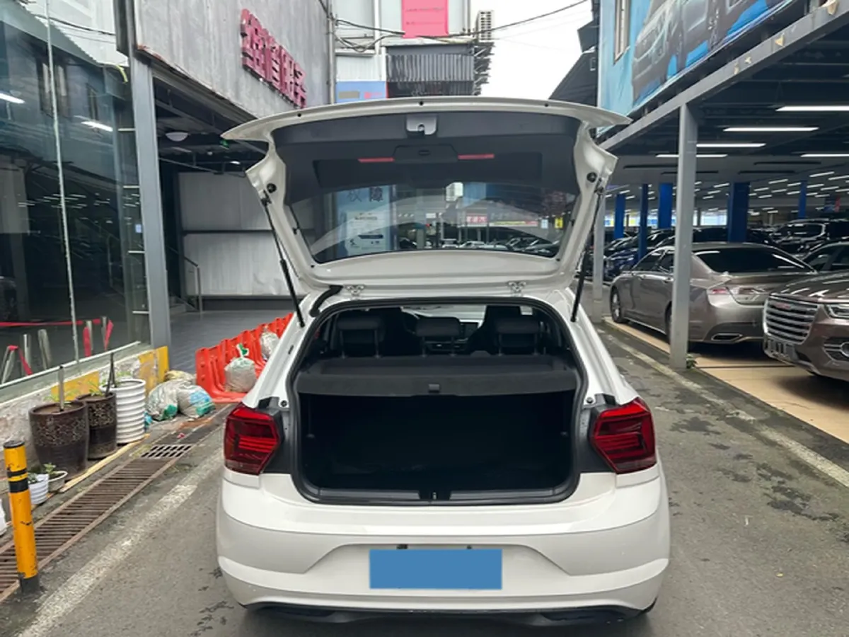 2019 Volkswagen Polo 1.5L 113HP L4 6AT,autocango,china used car exporter,china ev exporter,chinese used car exporter,chinese used ev exporter
