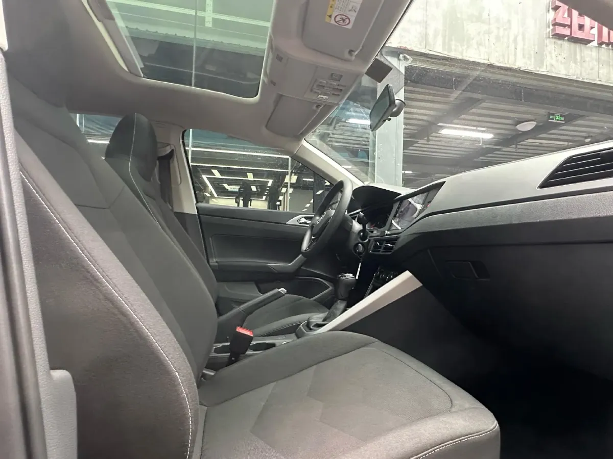 2019 Volkswagen Polo 1.5L 113HP L4 6AT,autocango,china used car exporter,china ev exporter,chinese used car exporter,chinese used ev exporter