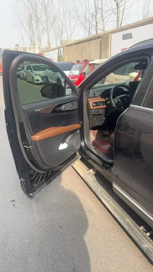 2021 Lincoln Nautilus 2.7T 322HP V6 8AT,autocango,china used car exporter,china ev exporter,chinese used car exporter,chinese used ev exporter