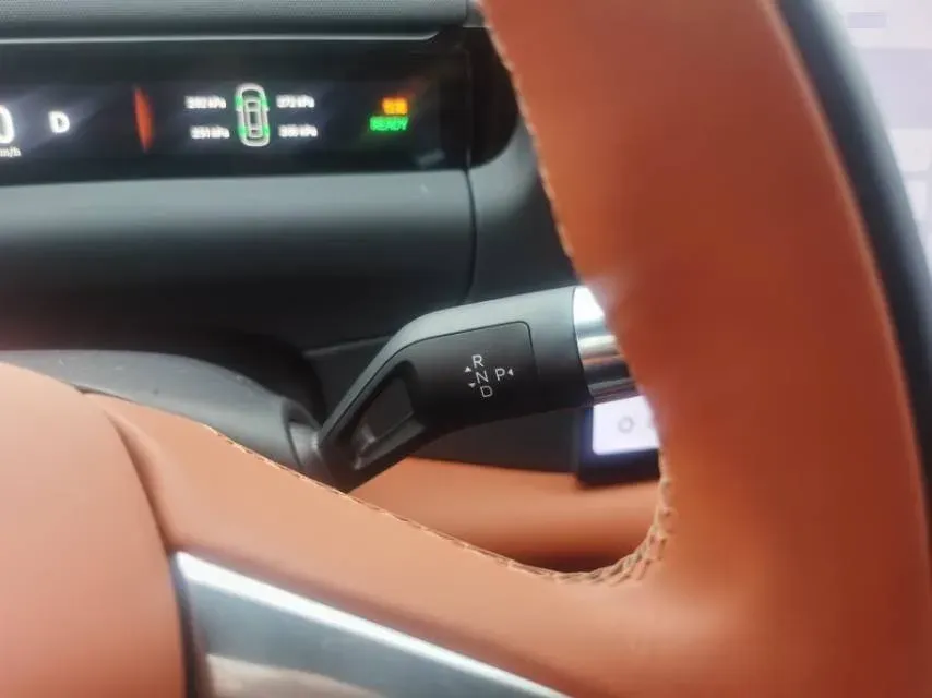 2025 Geely Galaxy M9 1.5T 163HP L4 3DHT PHEV,autocango,china used car exporter,china ev exporter,chinese used car exporter,chinese used ev exporter